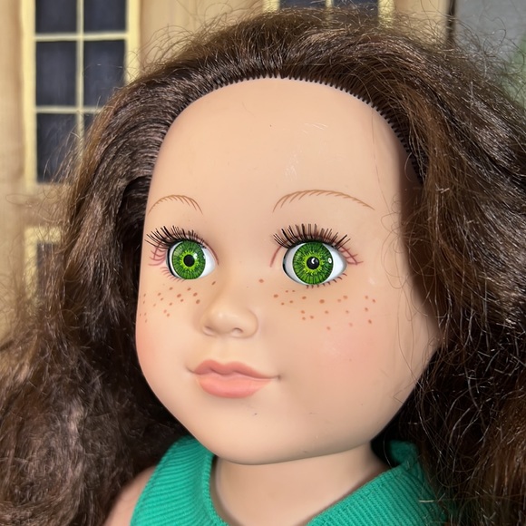 My Life City Toy Green Eyes Freckles Long Brown Curly Hair 18” Doll 2013 - Picture 8 of 13